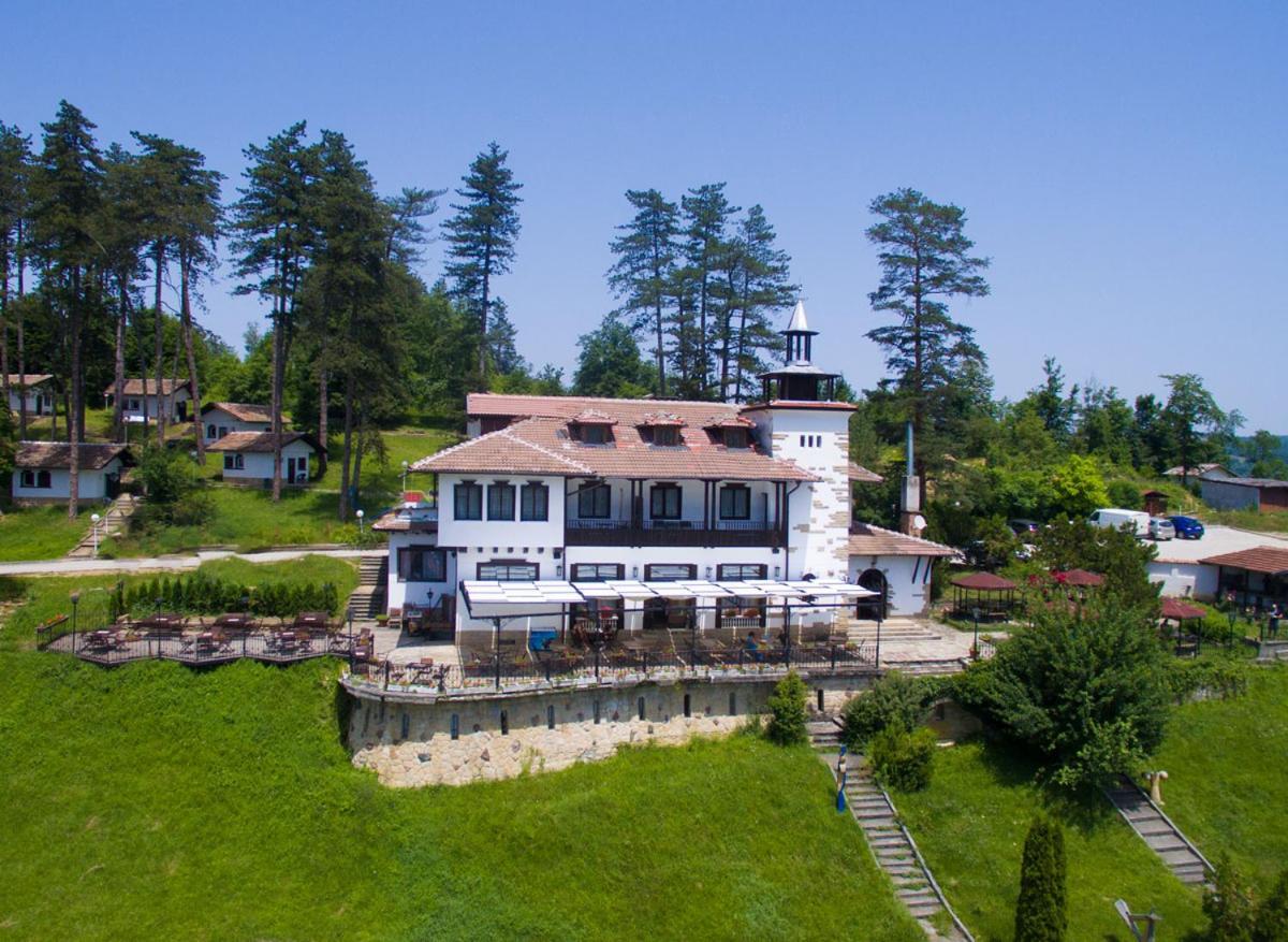 Complex Brashlyan Hotel Trjavna Kültér fotó