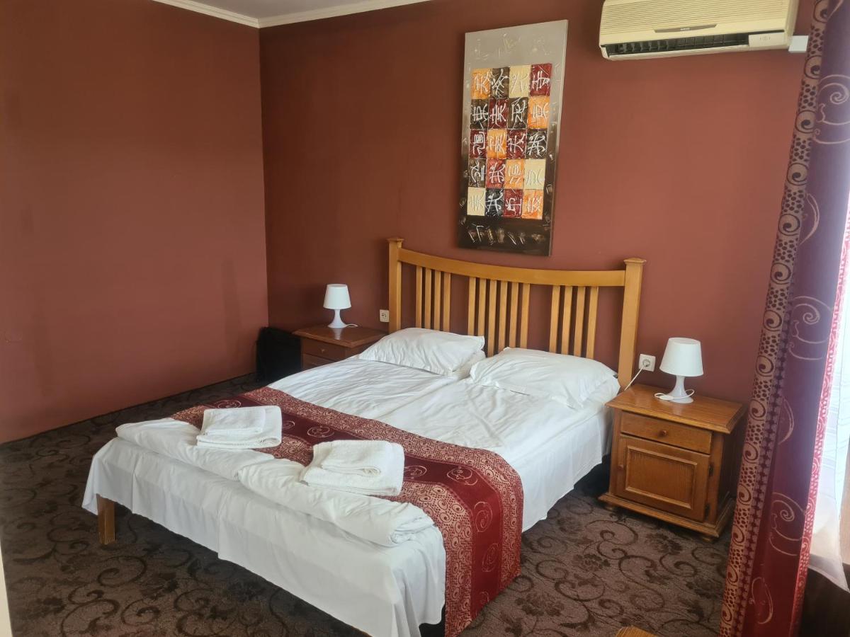Complex Brashlyan Hotel Trjavna Kültér fotó