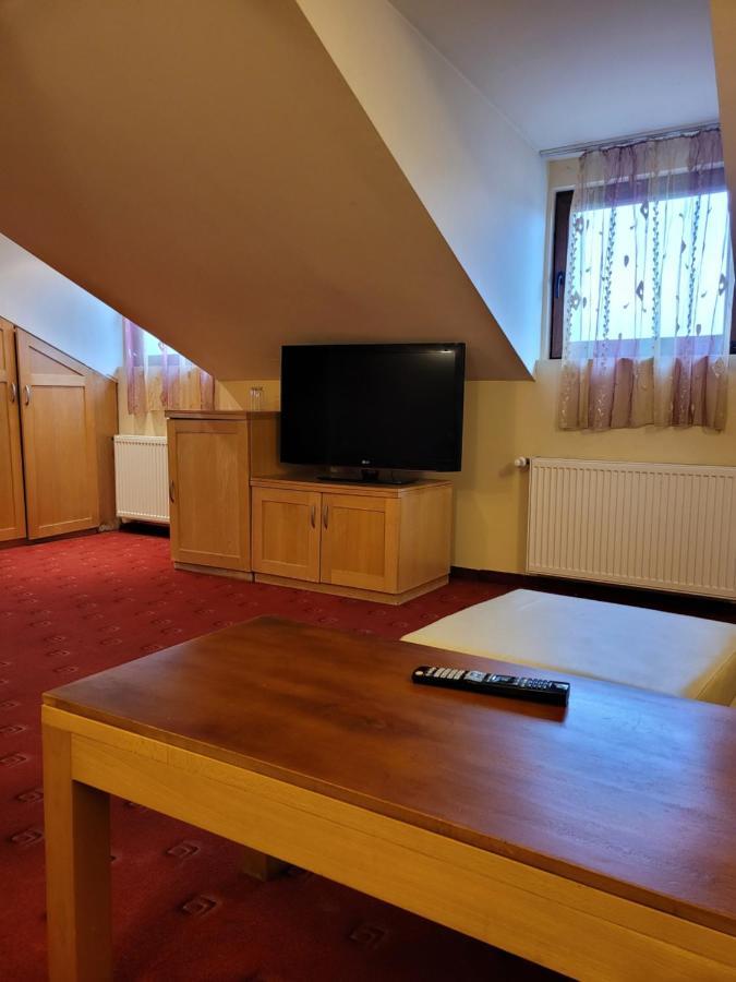 Complex Brashlyan Hotel Trjavna Kültér fotó