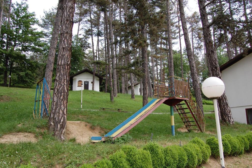 Complex Brashlyan Hotel Trjavna Kültér fotó