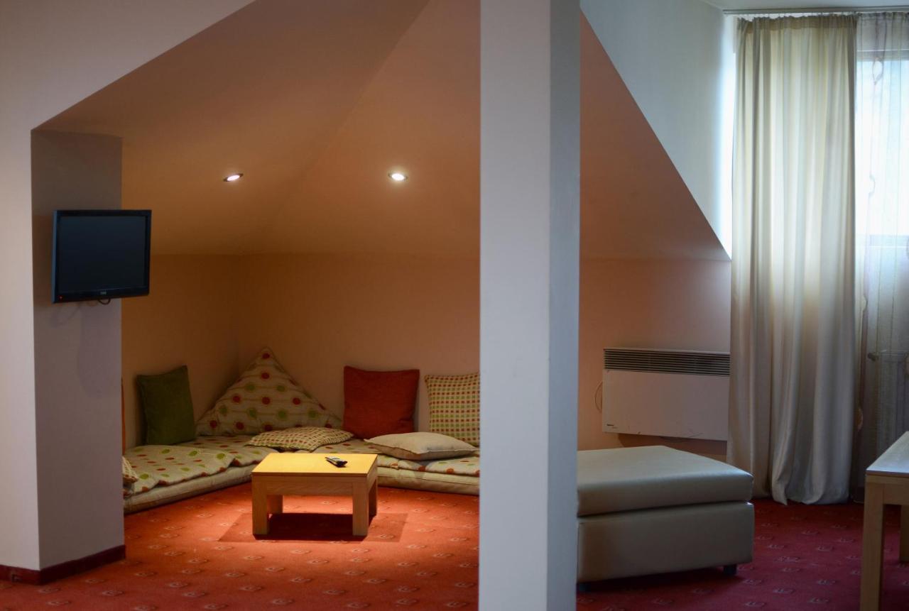 Complex Brashlyan Hotel Trjavna Kültér fotó